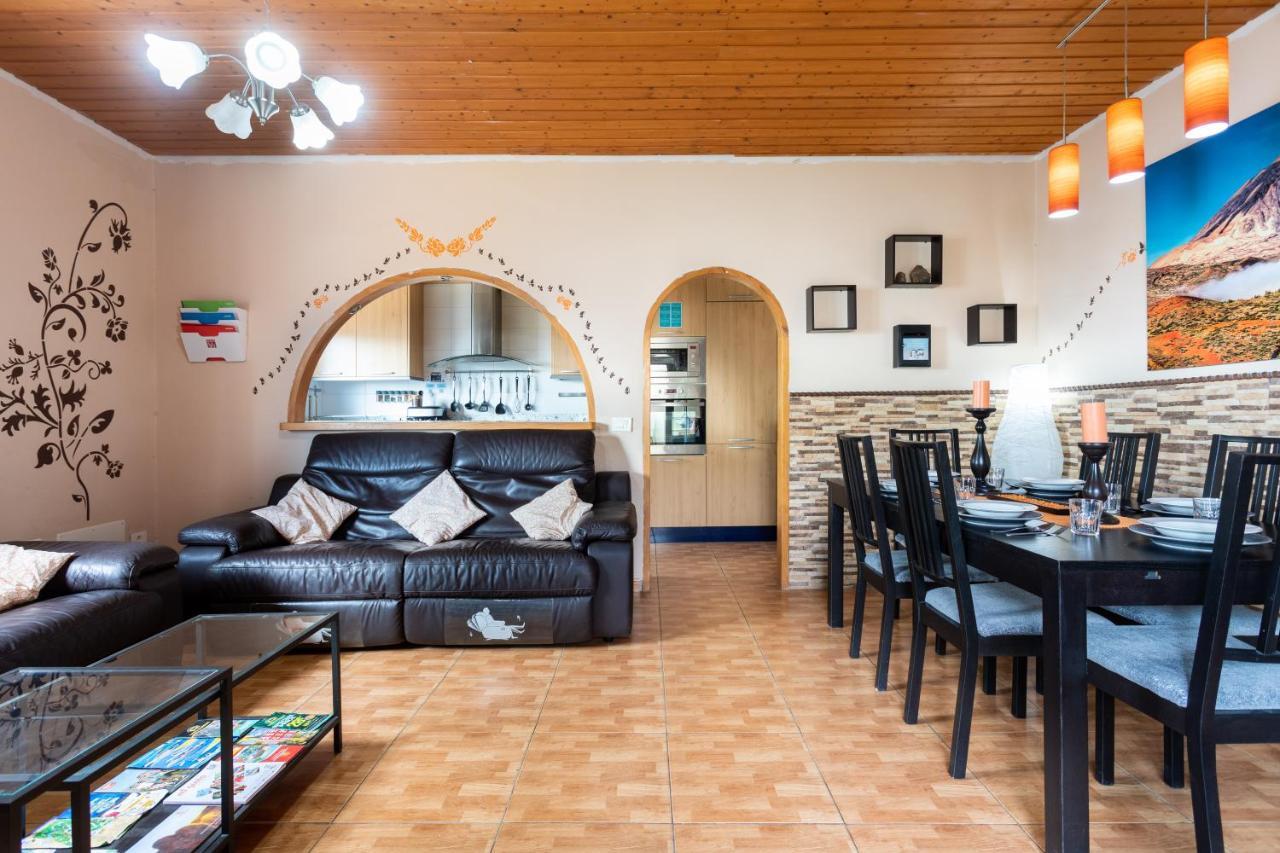 Villa Blanca Tenerife - Private Rooms - Terrace And Bbq, 5 Minutes From The Beach And Airport San Isidro  Exteriör bild